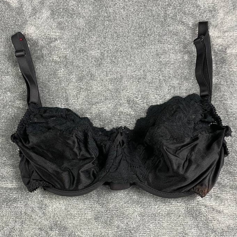 Vintage Fleur De Lace by Smoothie bra unlined size 34D